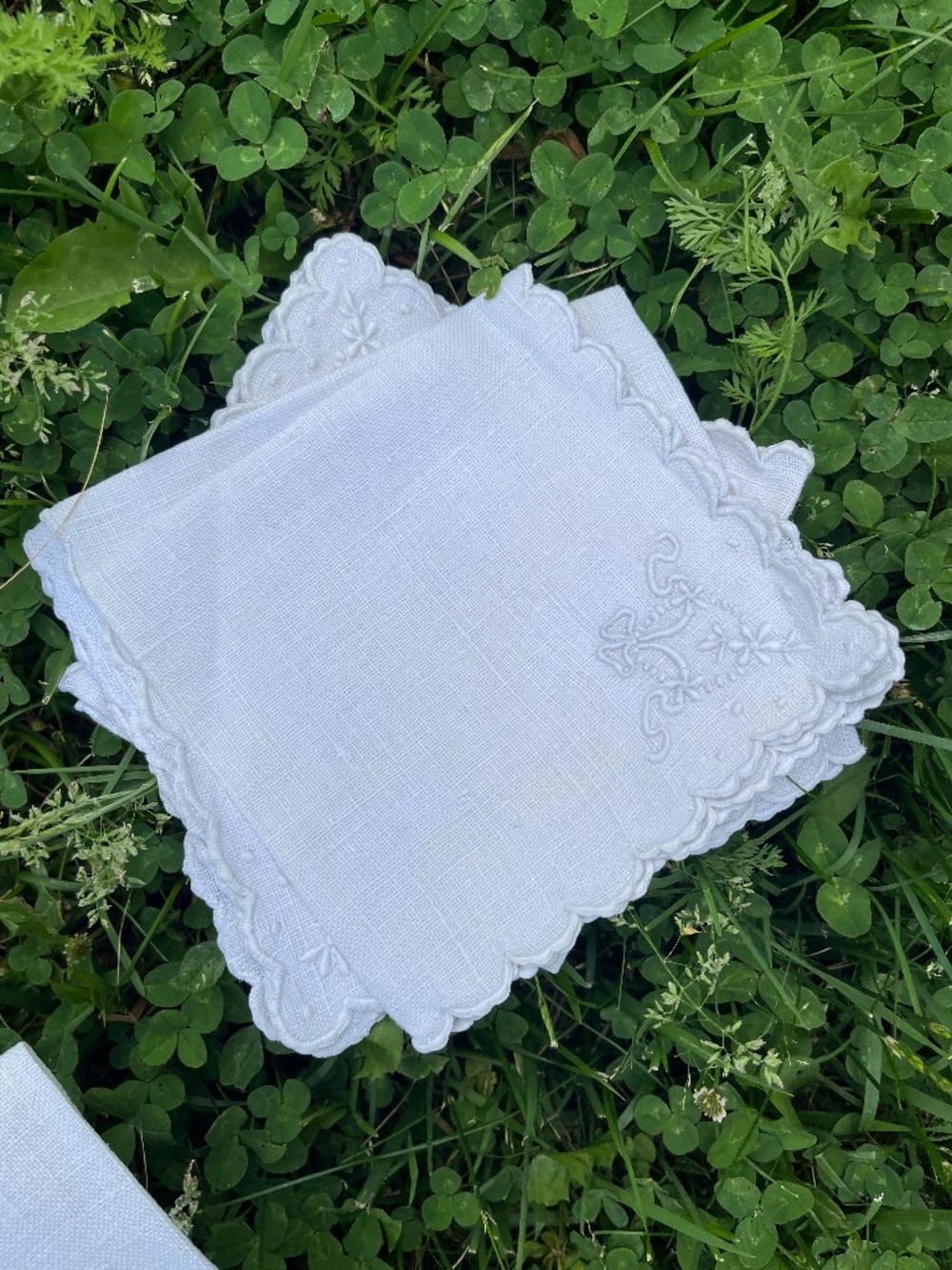 5 antique cotton napkins